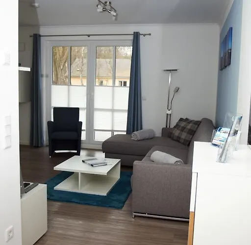 Haus Passat - *